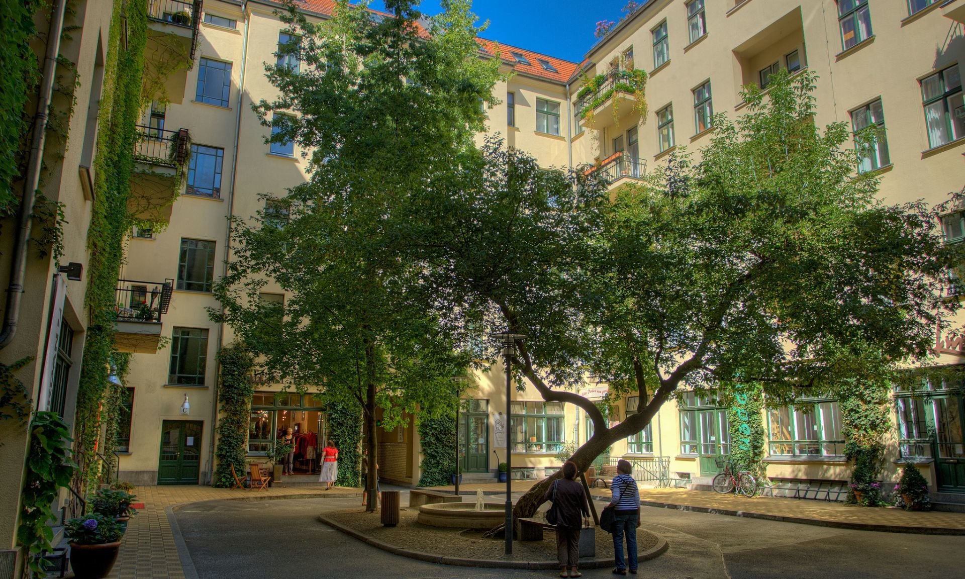 Berlins courtyards &ndash; a fine selection